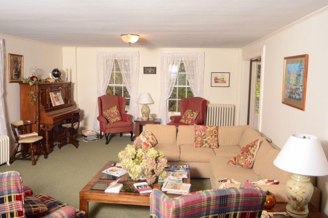 Windflower Inn Great Barrington Extérieur photo